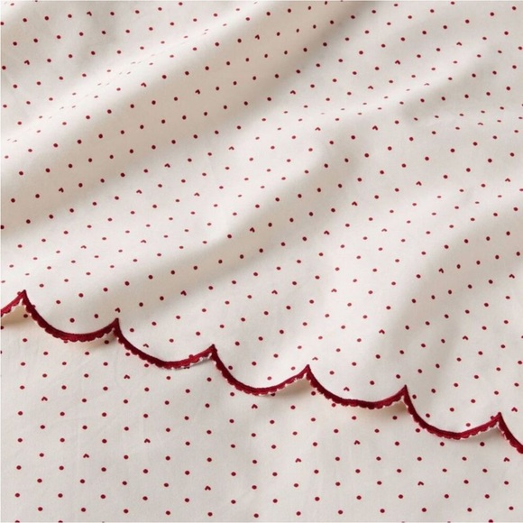 Threshold Twin/Twin XL 400 Thread Count Performance Sheet Set Ivory, Red Hem - Picture 3 of 5